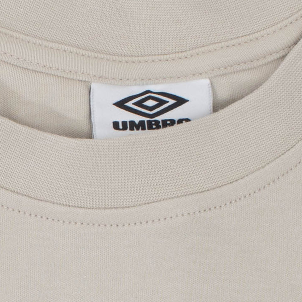 UMBRO Away Days เสื้อยืดฟุตบอลผู้ชาย Supersports Thailand