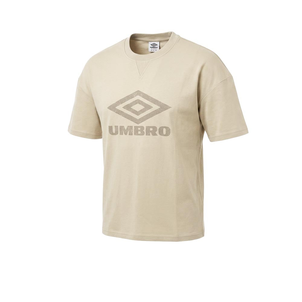 UMBRO Washed Boxy เสื้อยืดฟุตบอลผู้ชาย Supersports Thailand