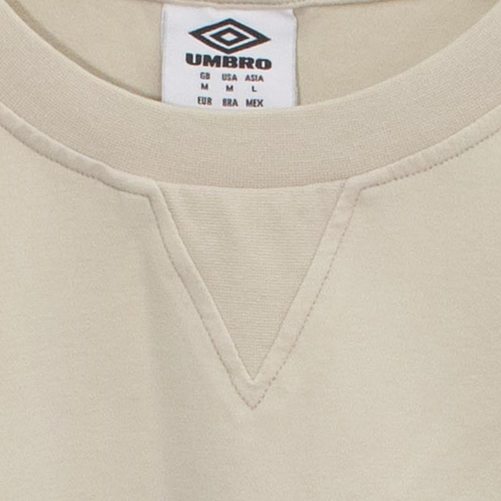 UMBRO Washed Boxy เสื้อยืดฟุตบอลผู้ชาย Supersports Thailand