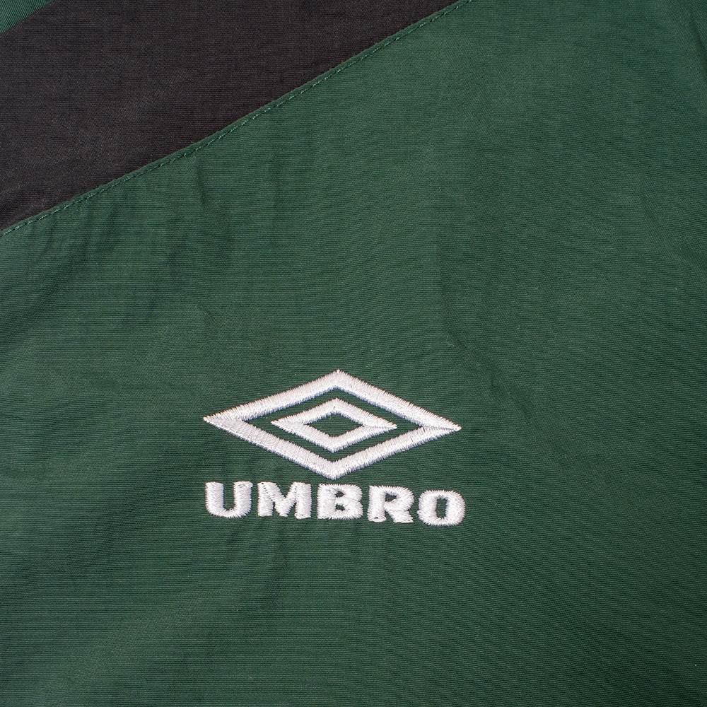 UMBRO Relaxed Track เสื้อแจ็กเก็ตผู้ชาย Supersports Thailand