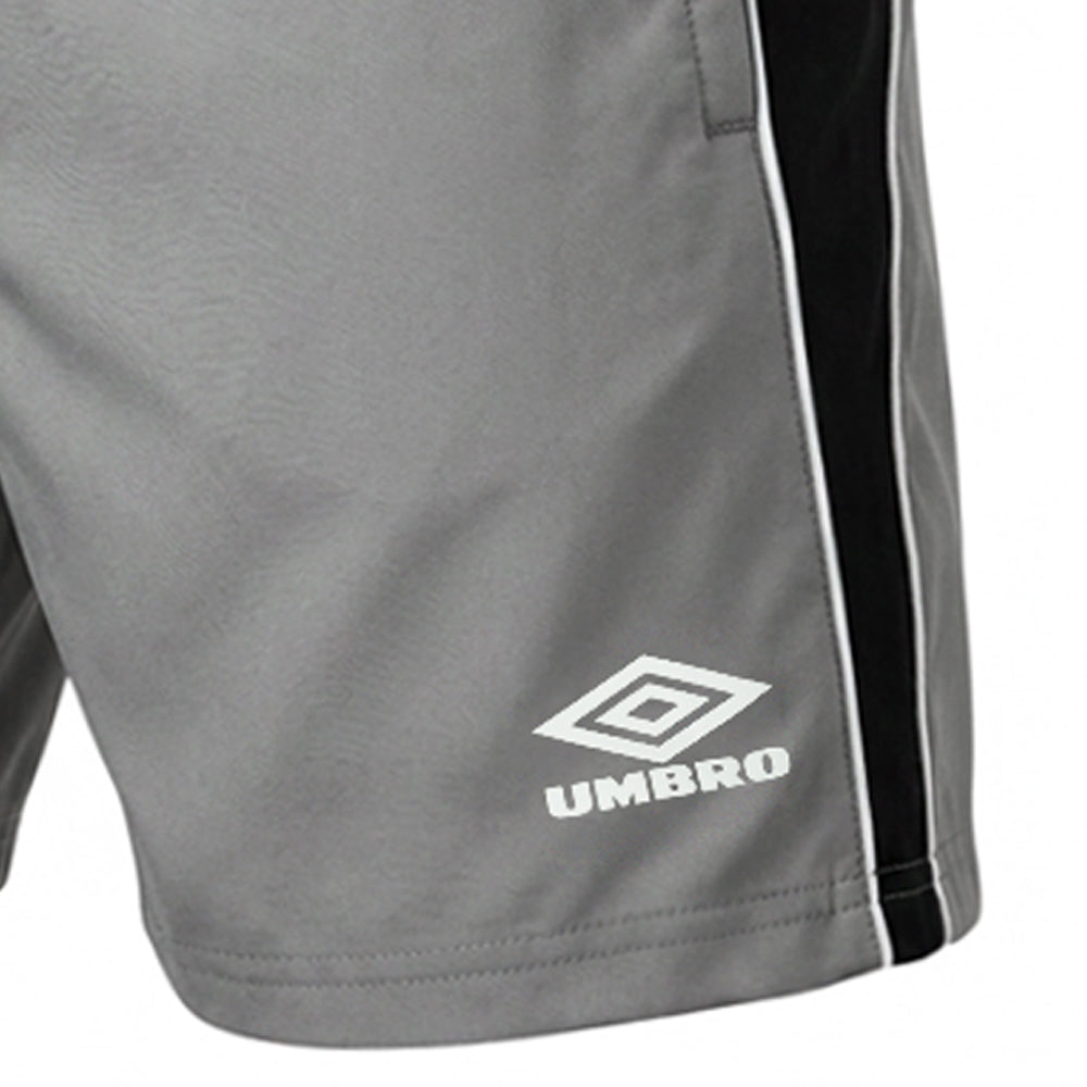 UMBRO Panelled กางเกงลำลองขาสั้นผู้ชาย Supersports Thailand