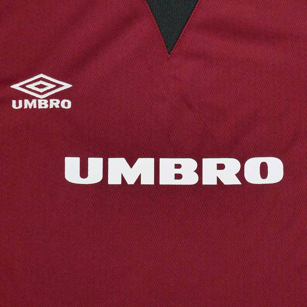 UMBRO Taped Long Sleeve Men's Football T-Shirt - Supersports Thailand Supersports Thailand
