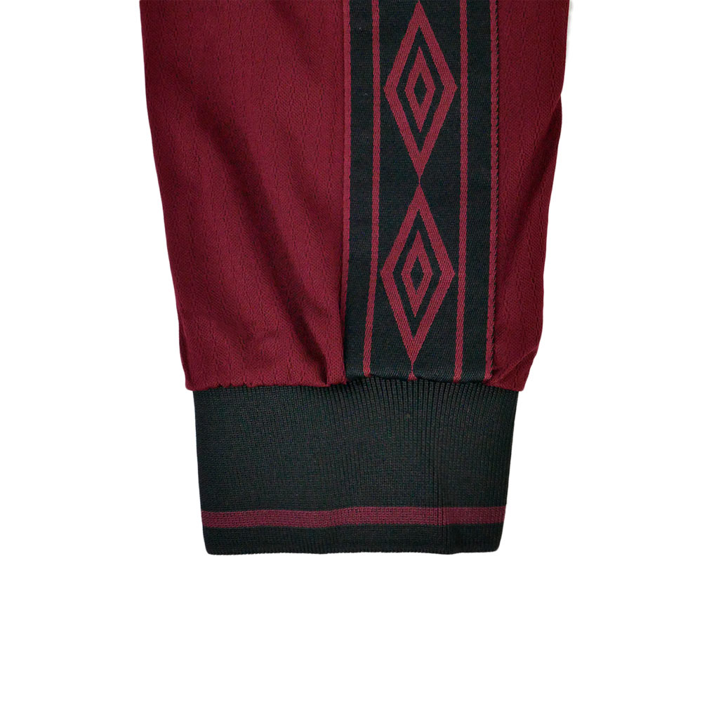 UMBRO Taped Long Sleeve Men's Football T-Shirt - Supersports Thailand Supersports Thailand