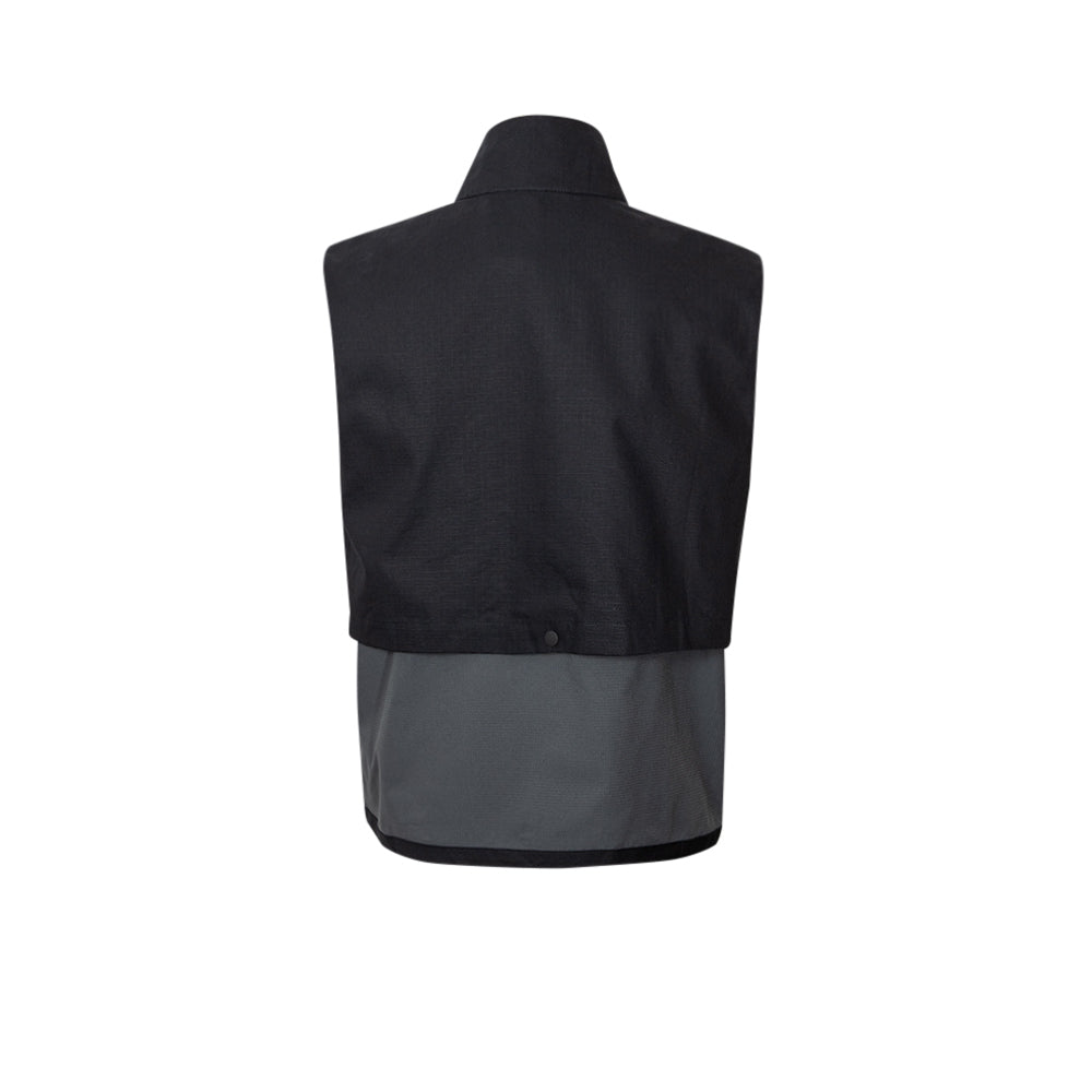 UMBRO Multi Pocket Men's Vest - Supersports Thailand