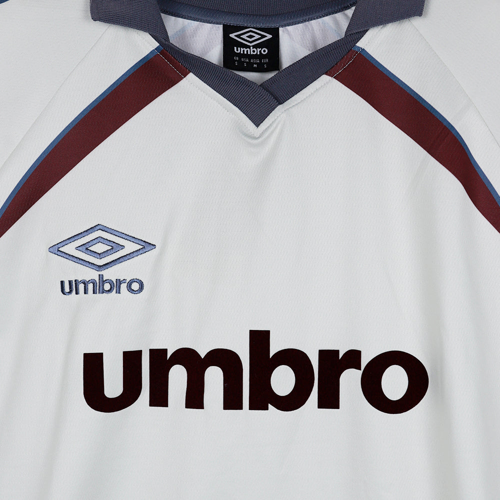 UMBRO Essential Men's Football Jersey - Supersports Thailand Supersports Thailand