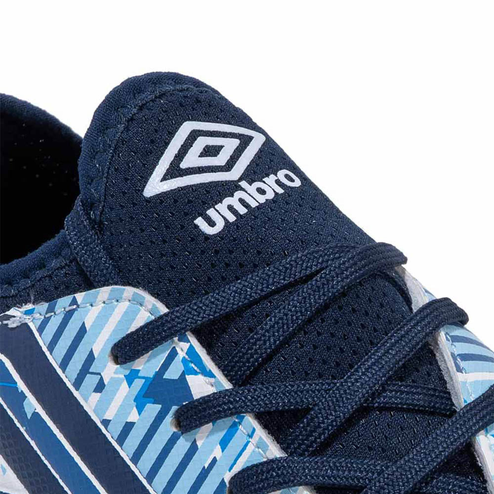 UMBRO Formation III FG Kids Football Shoes