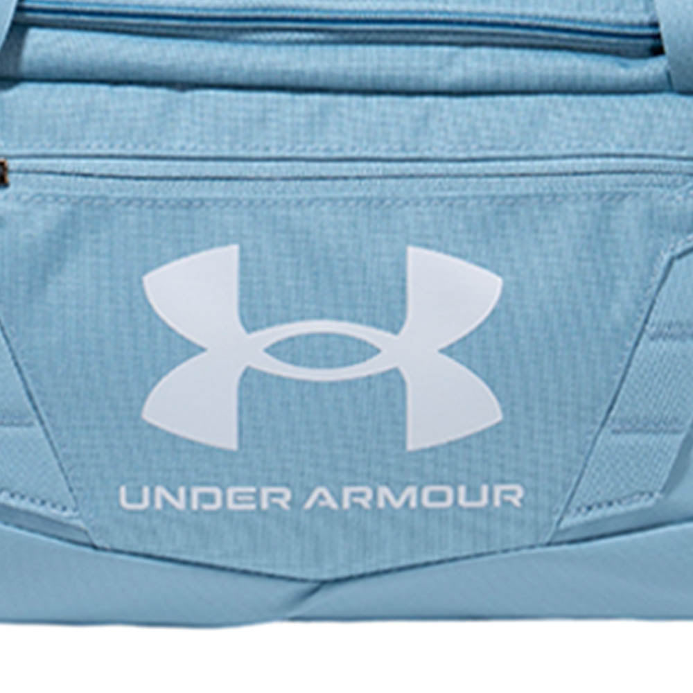 UNDER ARMOUR Undeniable 5.0 XXS กระเป๋ายิมทรงหมอนผู้ใหญ่