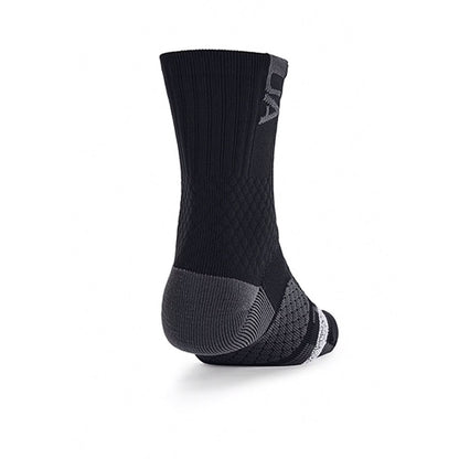 UNDER ARMOUR ArmourDry™ Playmaker Mid-Crew Unisex Socks - Supersports Thailand