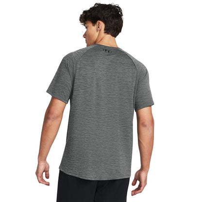UNDER ARMOUR Tech™ Textured เสื้อออกกำลังกายผู้ชาย