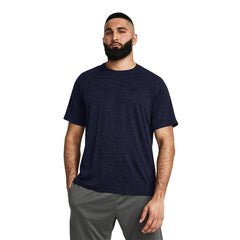 UNDER ARMOUR Tech™ Textured เสื้อออกกำลังกายผู้ชาย