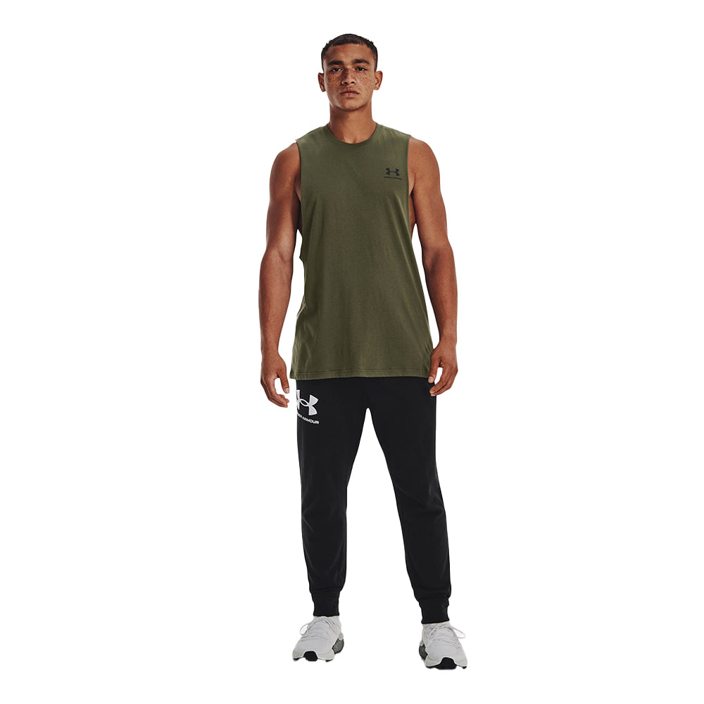 UNDER ARMOUR Left Chest Cut-Off เสื้อกล้ามออกกำลังกายผู้ชาย