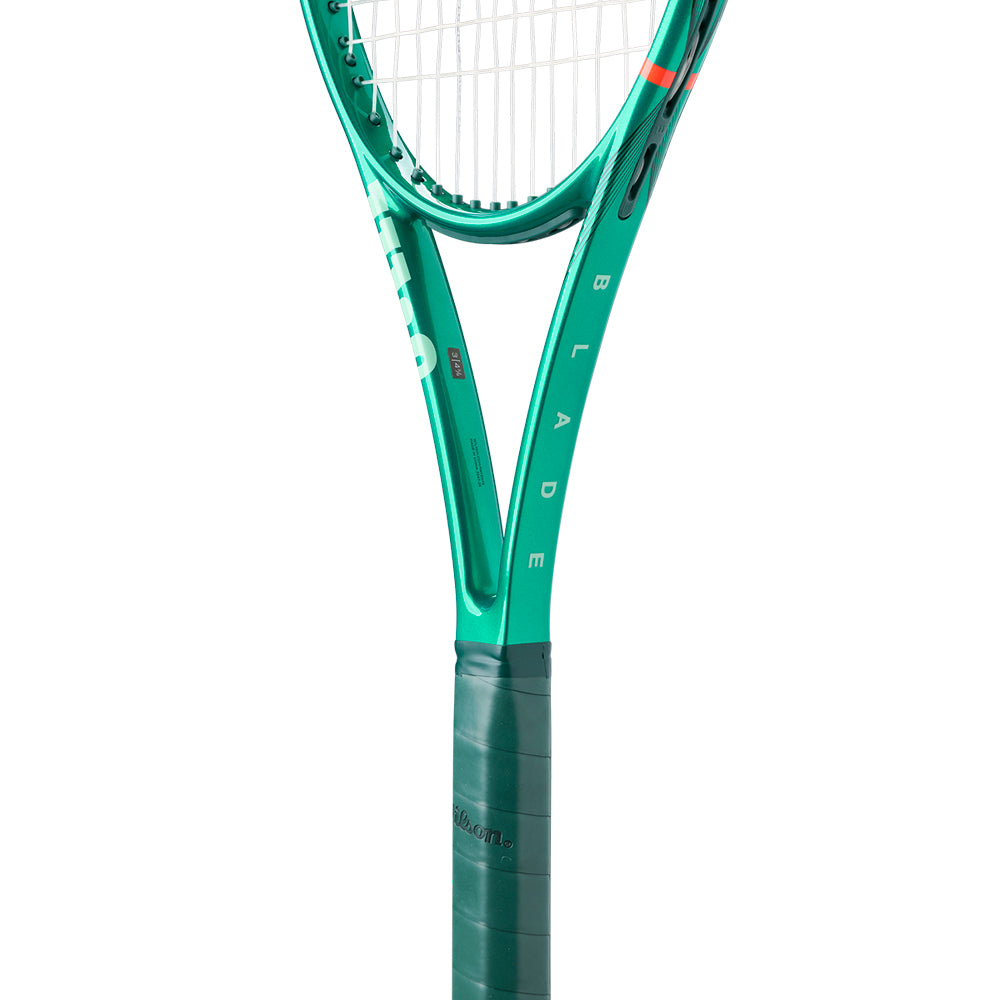 WILSON Blade 98 16×19 V10 305G Tennis Racket (Unstrung) - Supersports Thailand