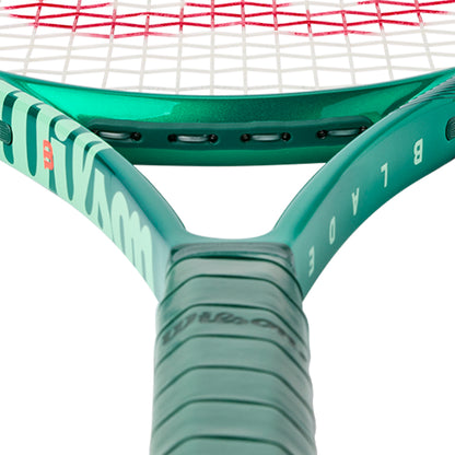 WILSON Blade 100 V10 300G Tennis Racket (Unstrung) - Supersports Thailand