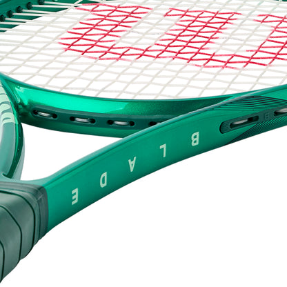 WILSON Blade 100 V10 300G Tennis Racket (Unstrung) - Supersports Thailand