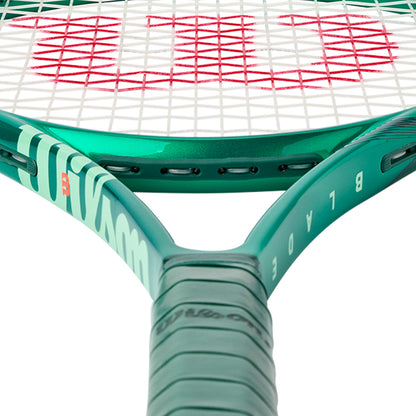 WILSON Blade 100L V10 285G Tennis Racket (Unstrung) - Supersports Thailand