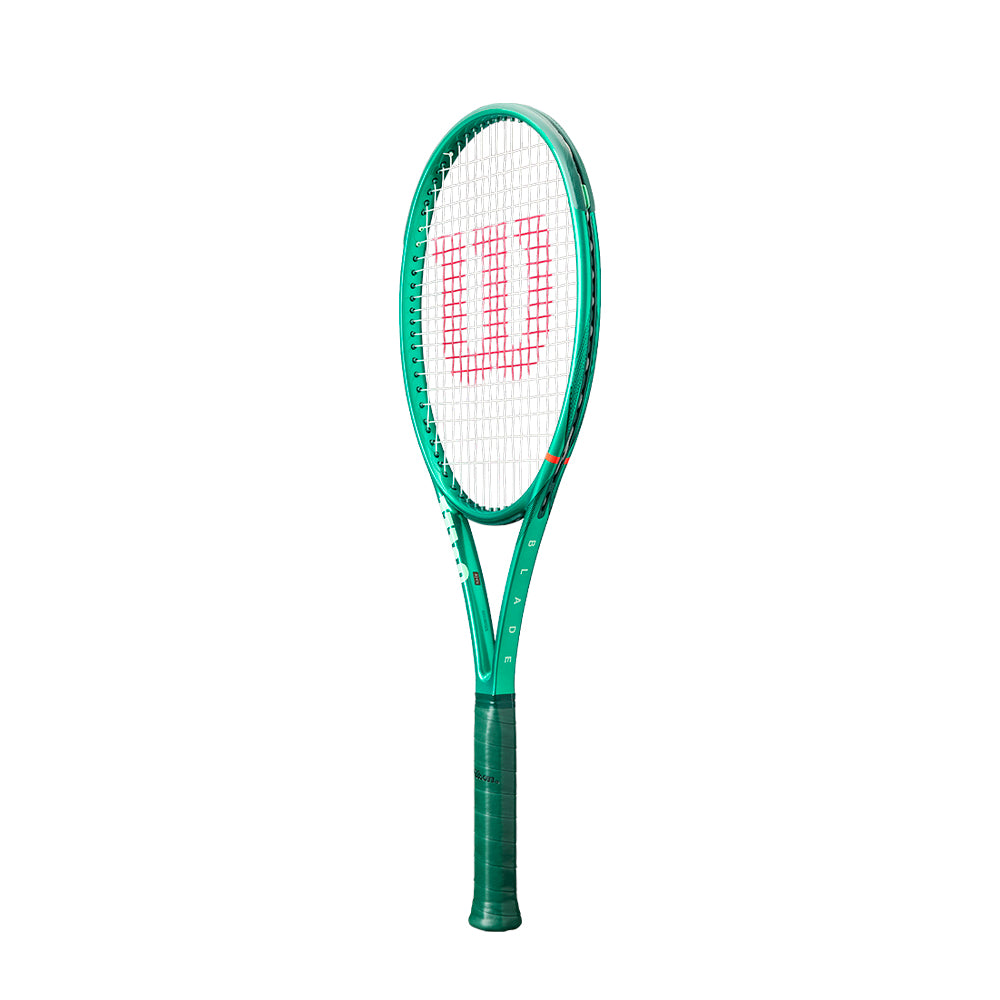 WILSON Blade 98 18X20 V10 305G Tennis Racket (Unstrung) - Supersports Thailand Supersports Thailand