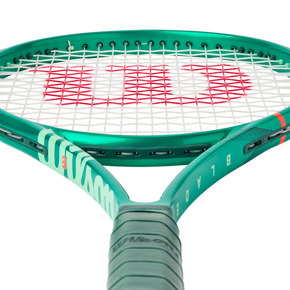 WILSON Blade 98 18X20 V10 305G Tennis Racket (Unstrung) - Supersports Thailand Supersports Thailand