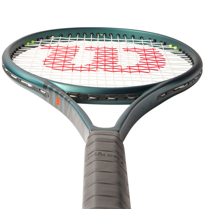 WILSON Blade 100L V9 285G Tennis Racket (Unstrung) - Supersports Thailand
