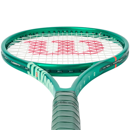 WILSON Blade 98 Pro 16X19 V10 305G ไม้เทนนิส (ไม่ขึงเอ็น)