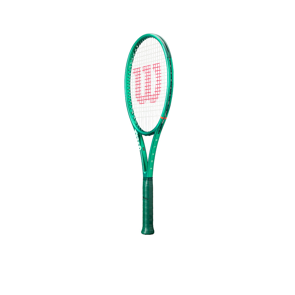 WILSON Blade 98 Pro 18X20 V10 305G ไม้เทนนิส (ไม่ขึงเอ็น)