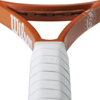 WILSON Blade 98 V9 RG 2025 305G Tennis Racket - Supersports Thailand