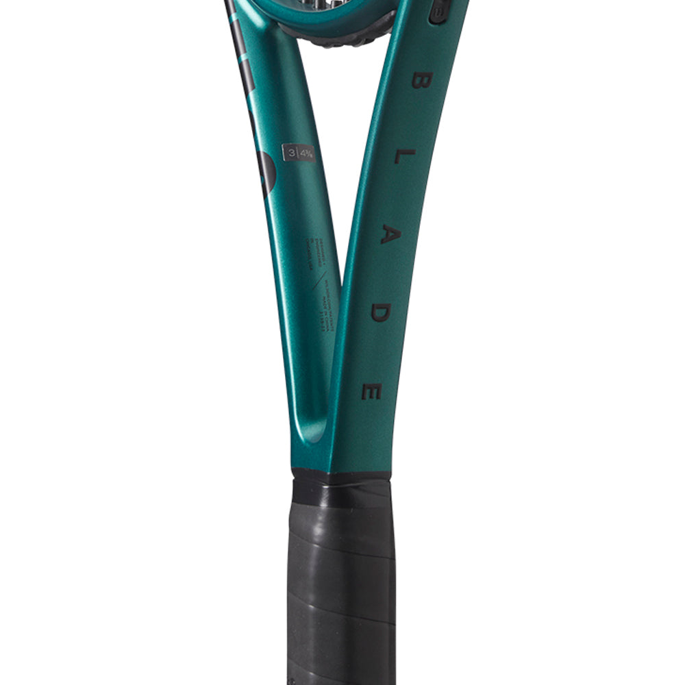 WILSON Blade 100 V9 300G Tennis Racket - Supersports Thailand Supersports Thailand