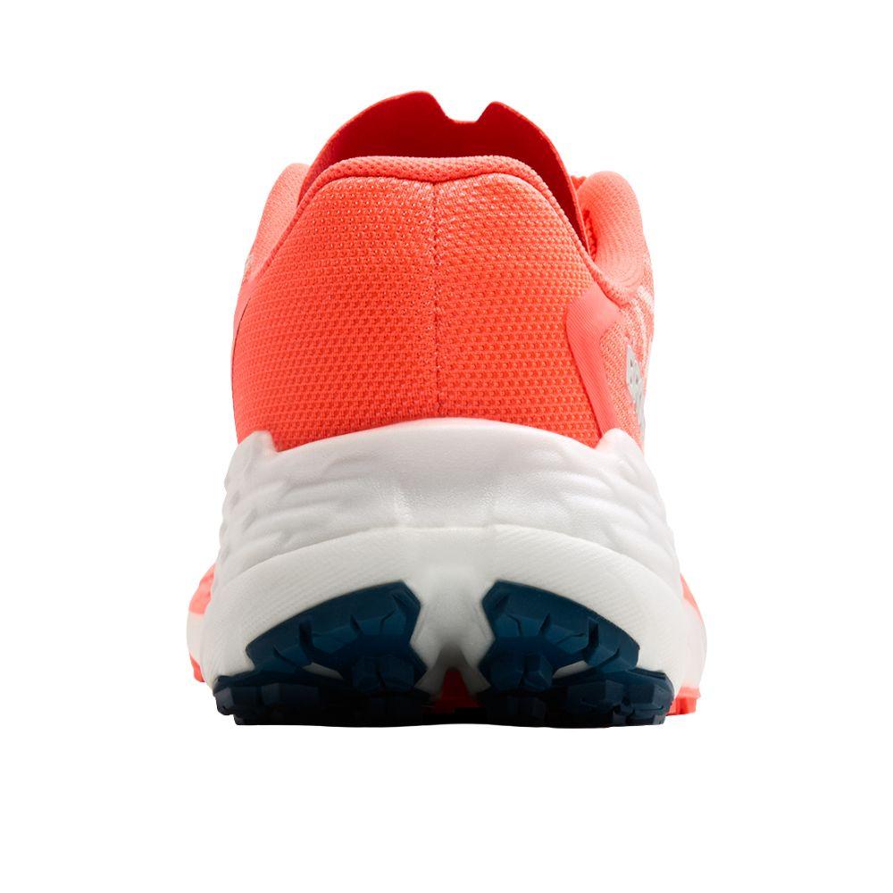 brooks-catamount-4-medium1b-rev-online-1289872.jpg