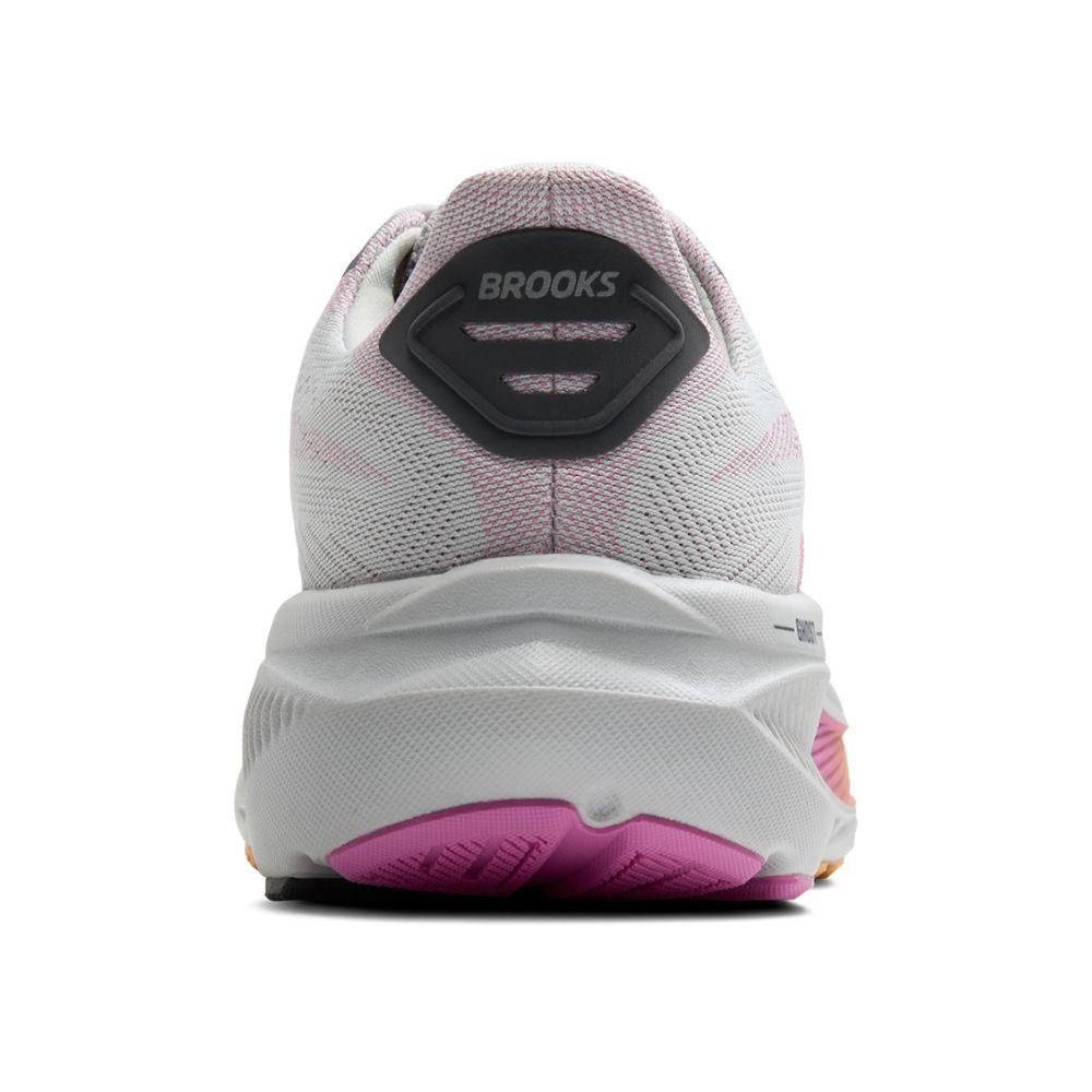 brooks-ghost-17-wide2e-rev-online-2253874.jpg