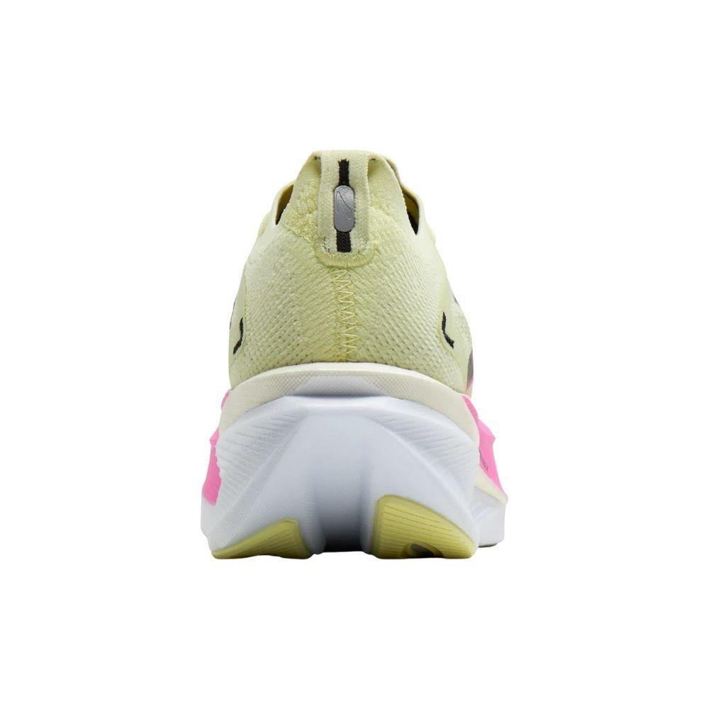 brooks-hyperion-max-3-medium1b-rev-online-2775594.jpg