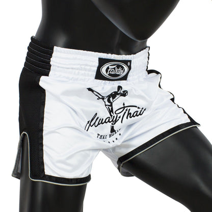bs1707_white_04.jpg