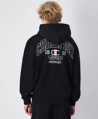 champion-hooded-sweatshirt-menrev-online-2621781.jpg