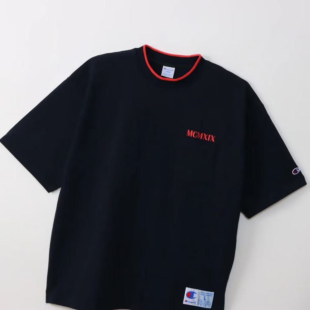 champion-short-sleeve-pocket-t-shirt-menrev-online-7864984.jpg Supersports Thailand