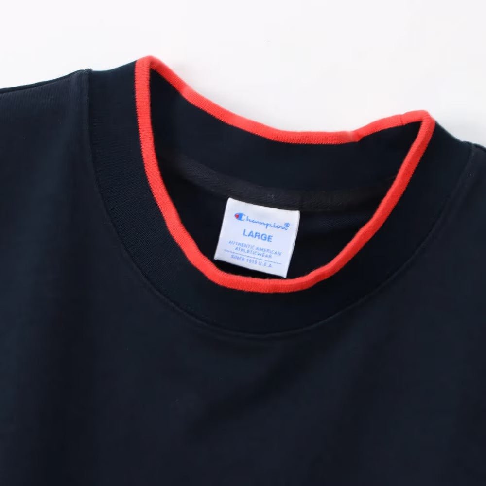 champion-short-sleeve-pocket-t-shirt-menrev-online-9084147.jpg Supersports Thailand