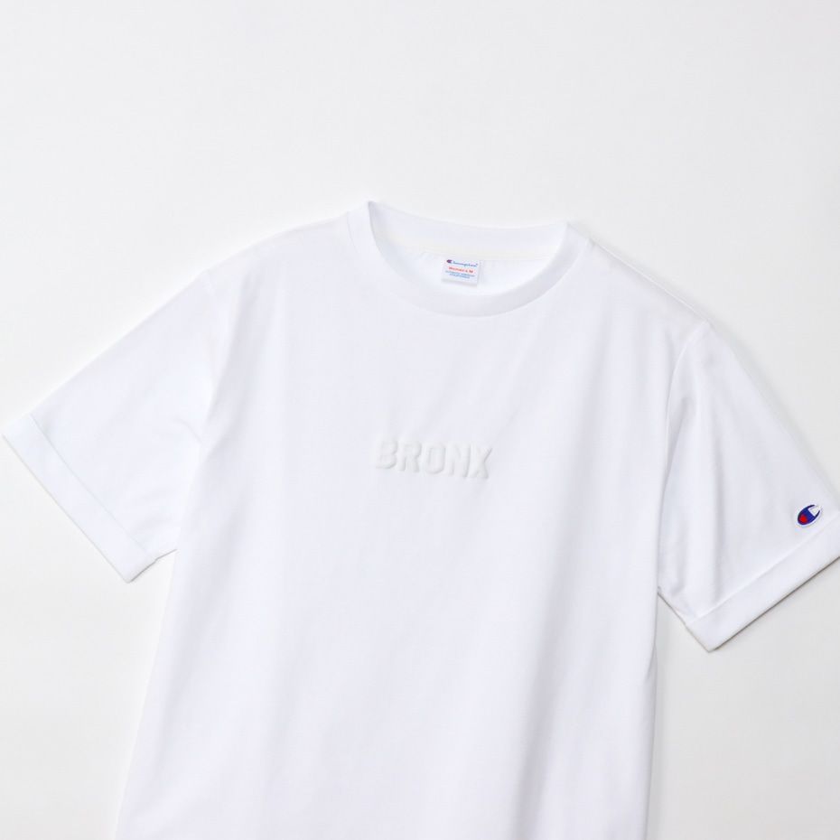 CHAMPION SHORT SLEEVE T-SHIRT เสื้อยืดทีเชิ๊ต ผู้หญิง CW-Z312-010 White - 1 Supersports Thailand