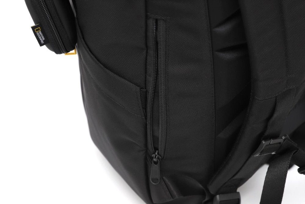 natgeo-bagpack-unisexrev-online-1504825.jpg Supersports Thailand