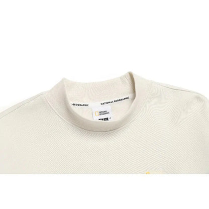 natgeo-sweatshirt-rev-online-1611068.webp