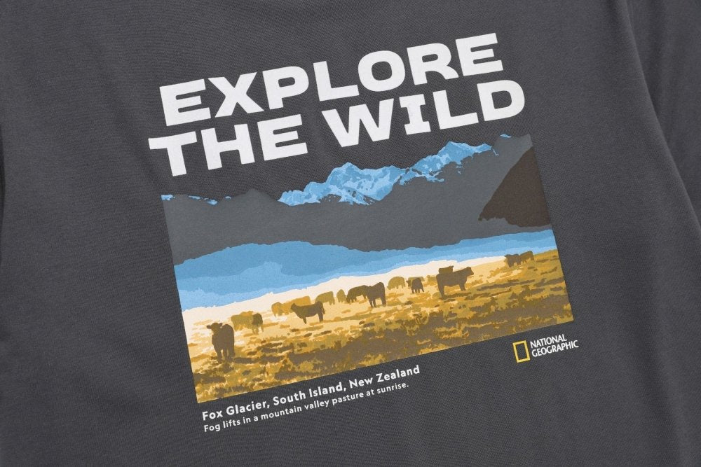 natgeo-t-shirt-unisexrev-online-2148430.jpg