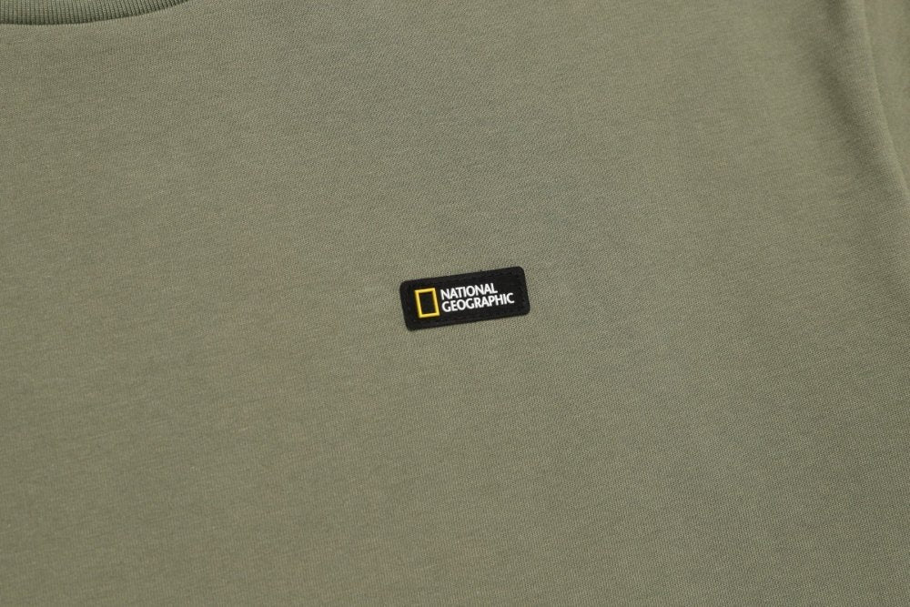 natgeo-t-shirt-unisexrev-online-3622220.jpg