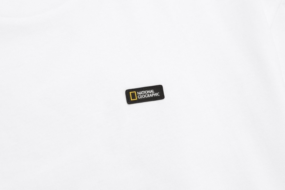 natgeo-t-shirt-unisexrev-online-4575434.jpg