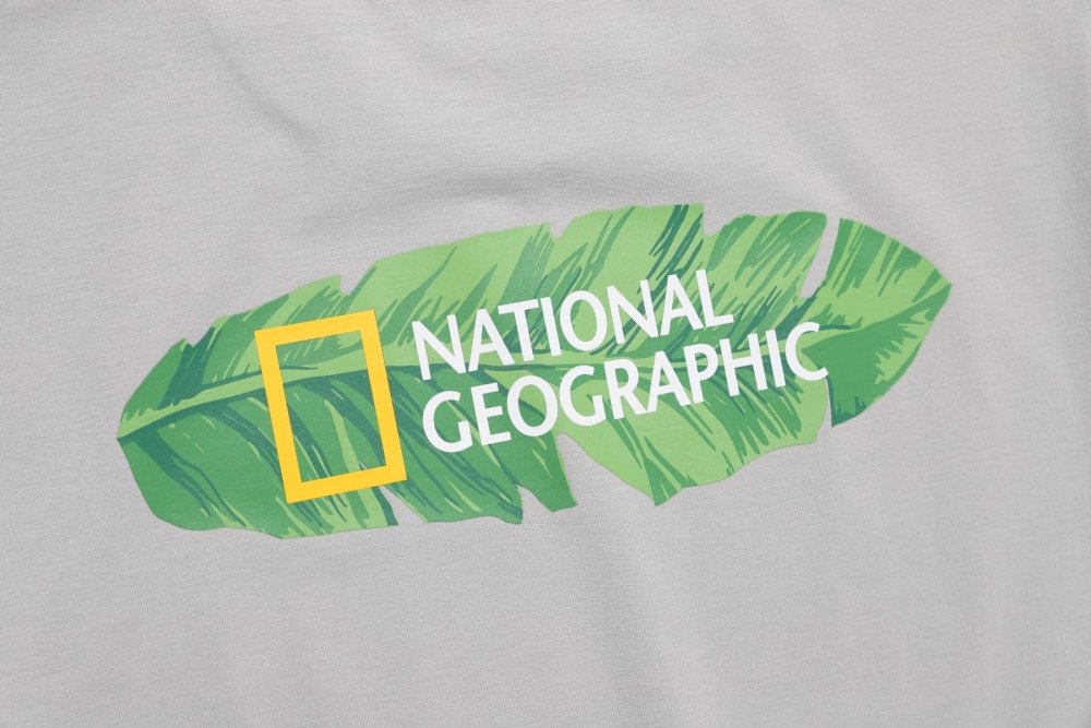 natgeo-t-shirt-unisexrev-online-7793515.jpg