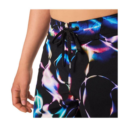 oakley-kaleidoscope-20-boardshort-rev-online-4165784.jpg