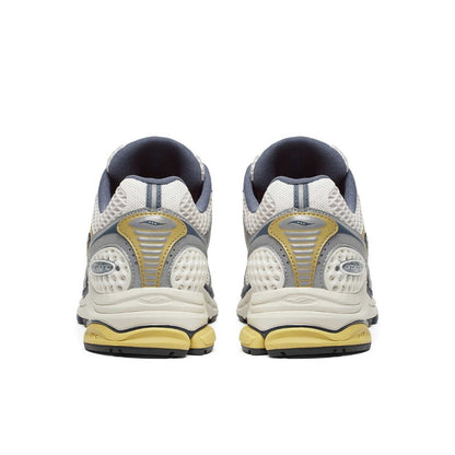 saucony-progrid-triumph-4-unisexrev-online-6651008.jpg