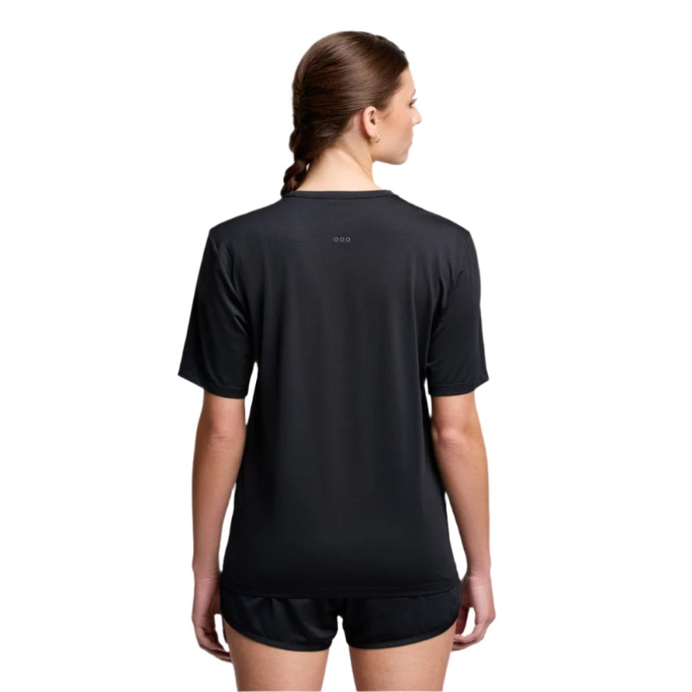 saucony-stopwatch-short-sleeve-womenrev-online-9186389.jpg
