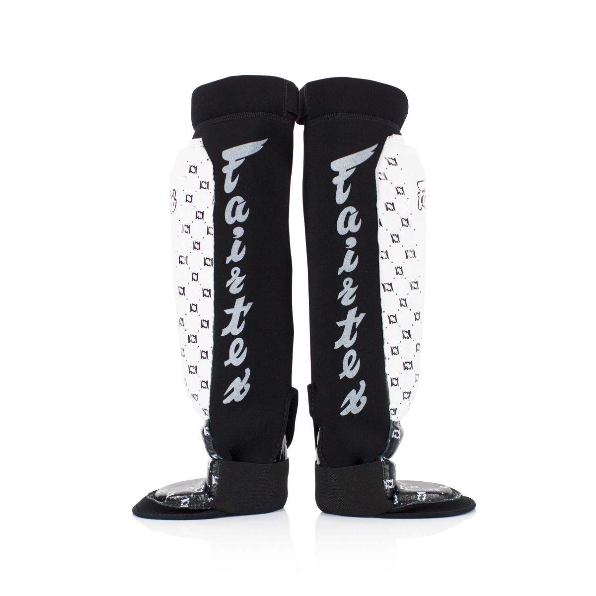 sp6-white-black-2_3.jpg