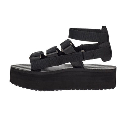 teva-w-flatform-mevia-womenrev-online-5705297.jpg