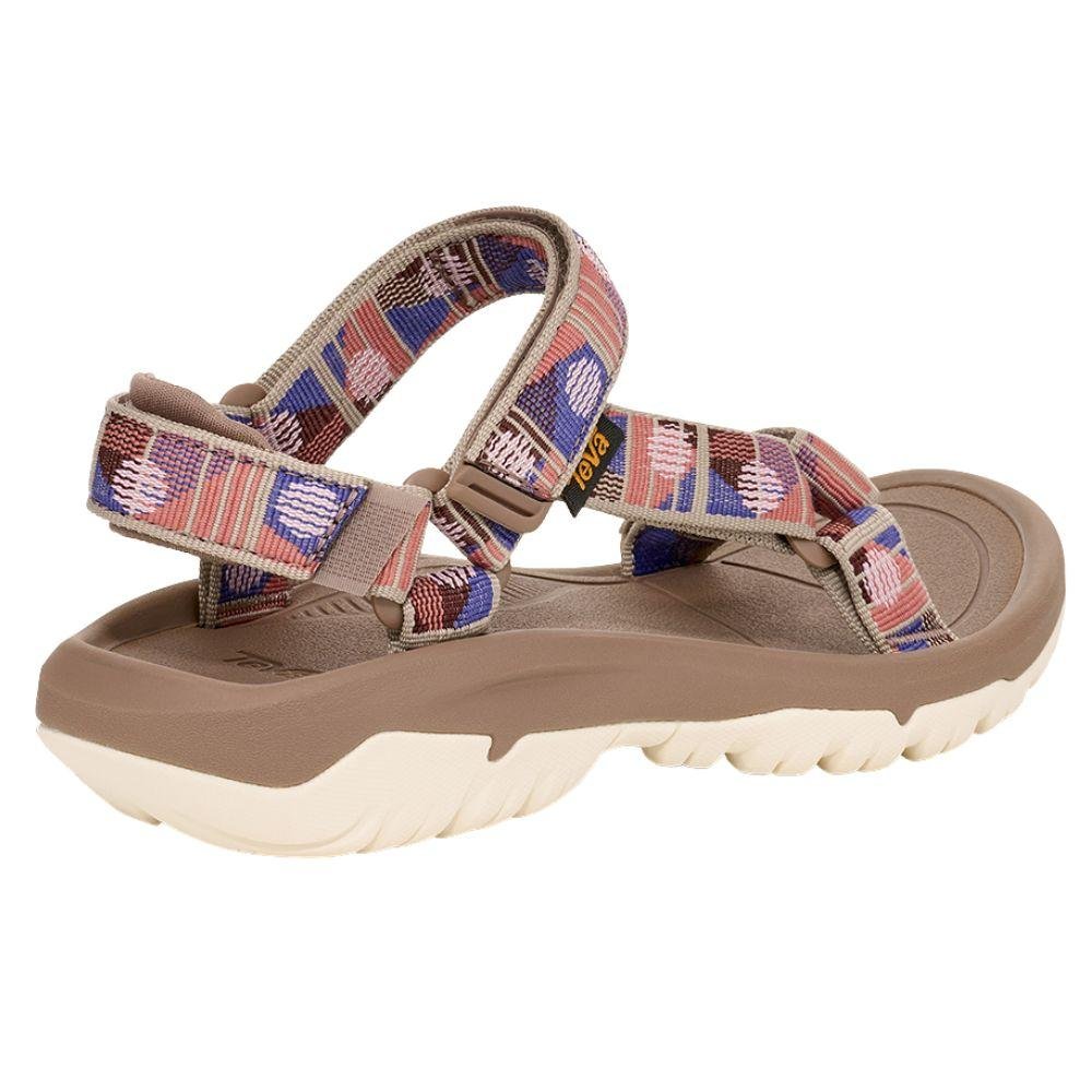 teva-w-hurricane-xlt2-rev-online-9318527.jpg