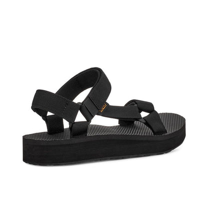 teva-w-midform-universal-womenrev-online-7672220.jpg